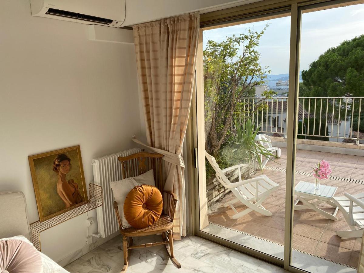 Panoramic Sea View Penthouse With Jacuzzi And 450 Sqm Terrace Daire Antibes Dış mekan fotoğraf