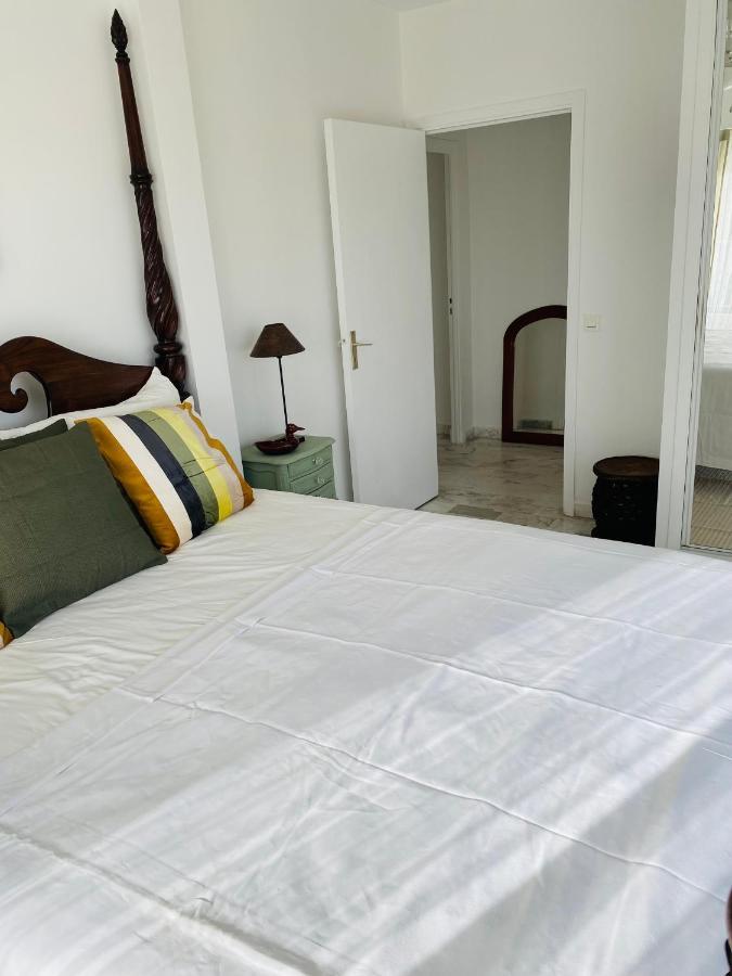 Panoramic Sea View Penthouse With Jacuzzi And 450 Sqm Terrace Daire Antibes Dış mekan fotoğraf