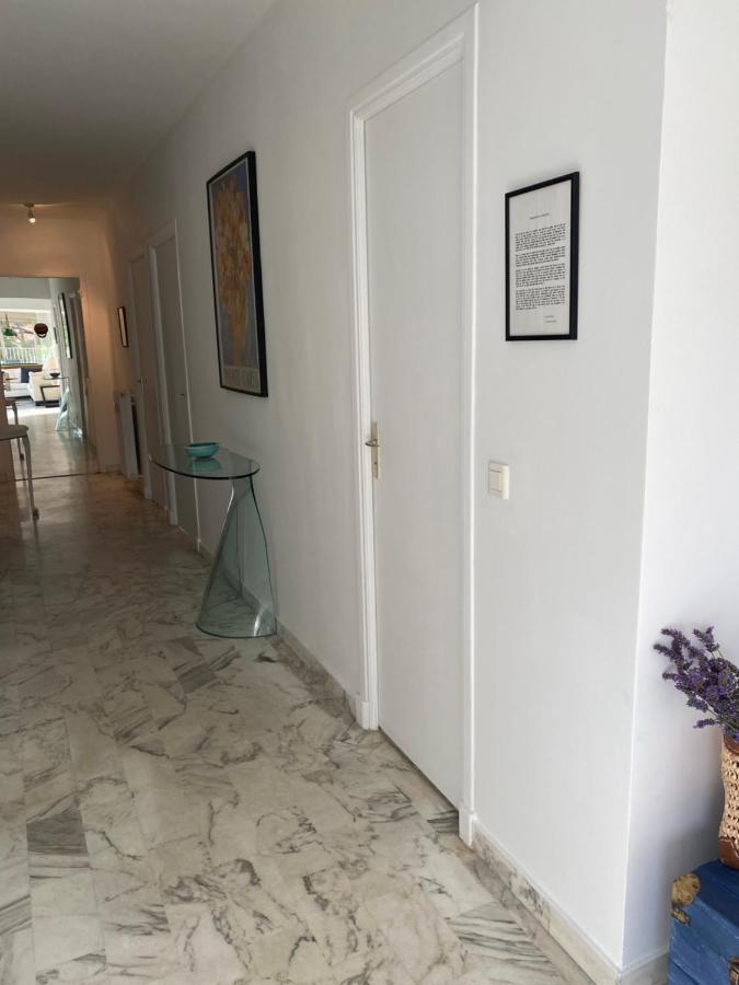 Panoramic Sea View Penthouse With Jacuzzi And 450 Sqm Terrace Daire Antibes Dış mekan fotoğraf